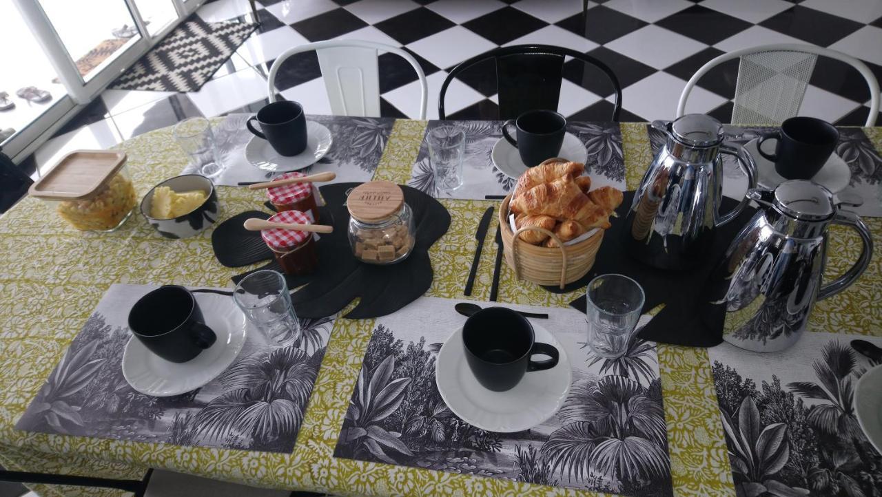 Villa Garriga Le Bois de Nefles  エクステリア 写真
